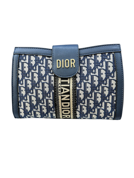 1A Cross body bag
